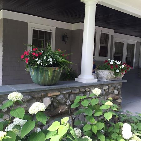 Hilltop House Bed&Breakfast Amenia Exterior foto