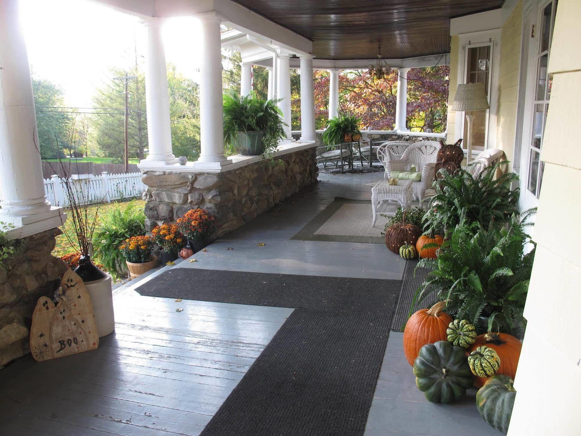 Hilltop House Bed&Breakfast Amenia Exterior foto