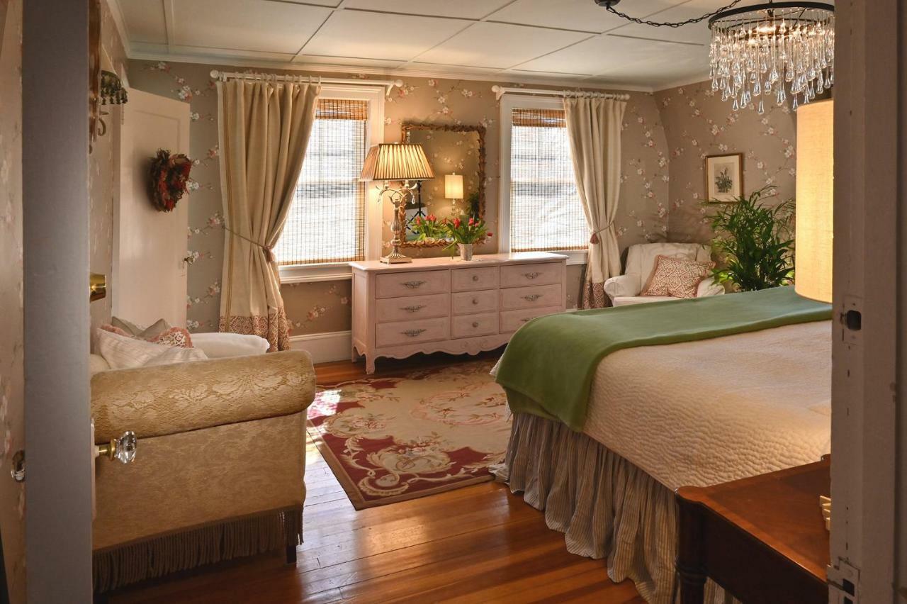 Hilltop House Bed&Breakfast Amenia Exterior foto