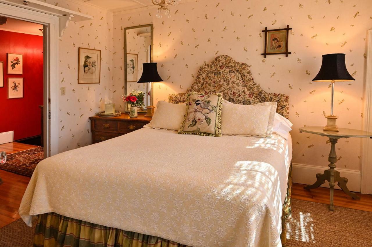Hilltop House Bed&Breakfast Amenia Exterior foto