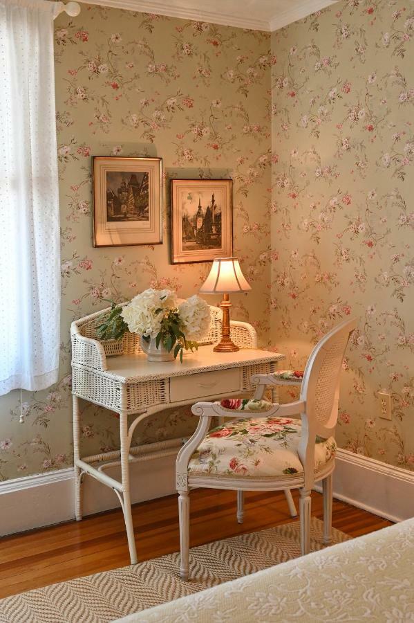 Hilltop House Bed&Breakfast Amenia Exterior foto