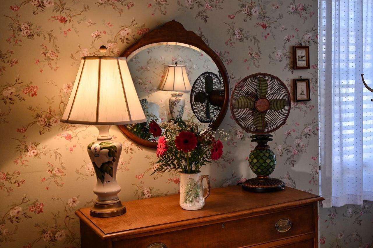 Hilltop House Bed&Breakfast Amenia Exterior foto